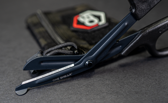 BUS (Basic Utility Shear) Light Weight Medical Scissor for EMT and First Responders| ONE SHEAR®