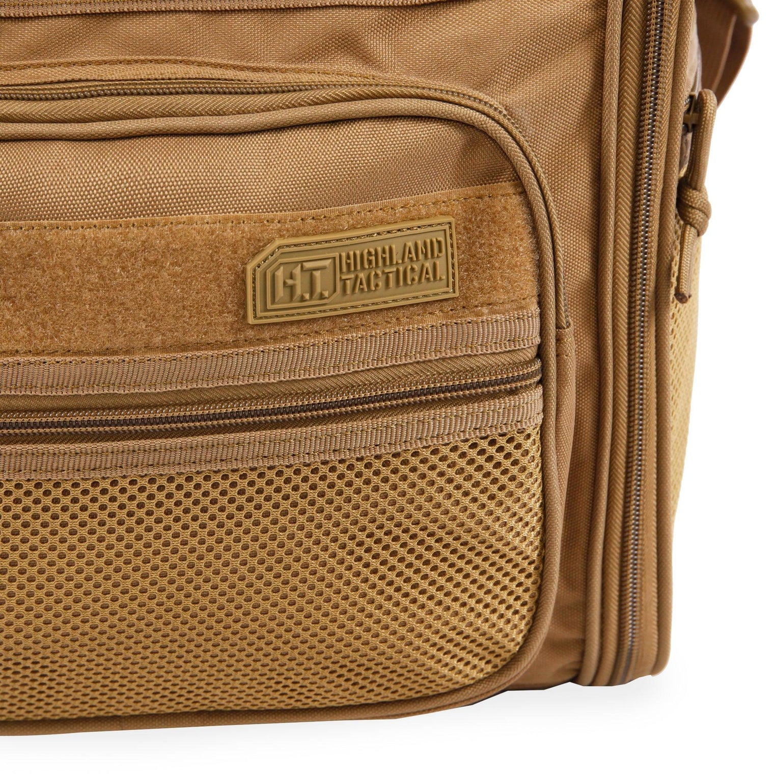 Elite - Duffel detail view 24