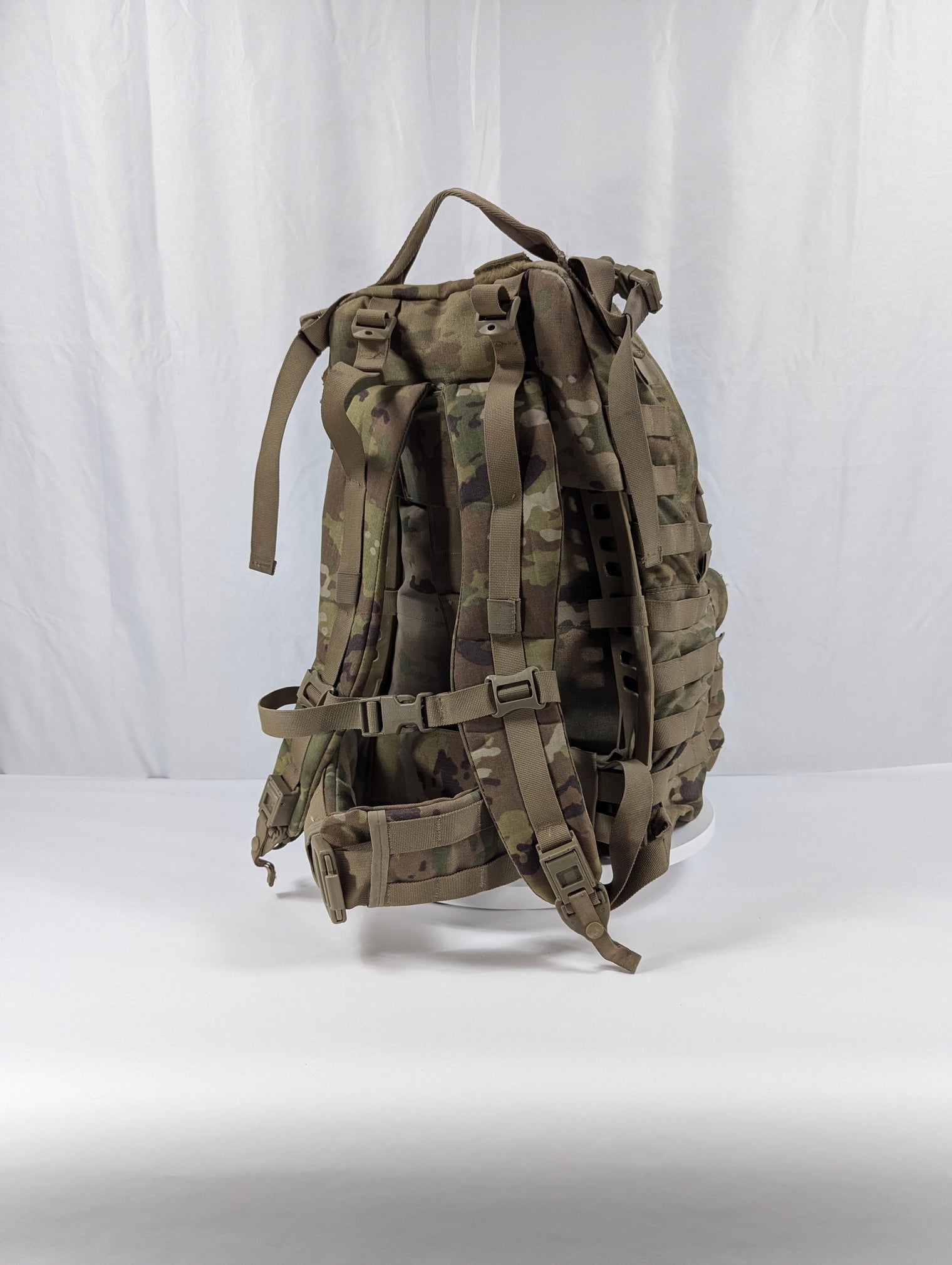 U.S. Military Surplus Medium Field Pack Rucksack MOLLE II Complete - OCP/Multicam