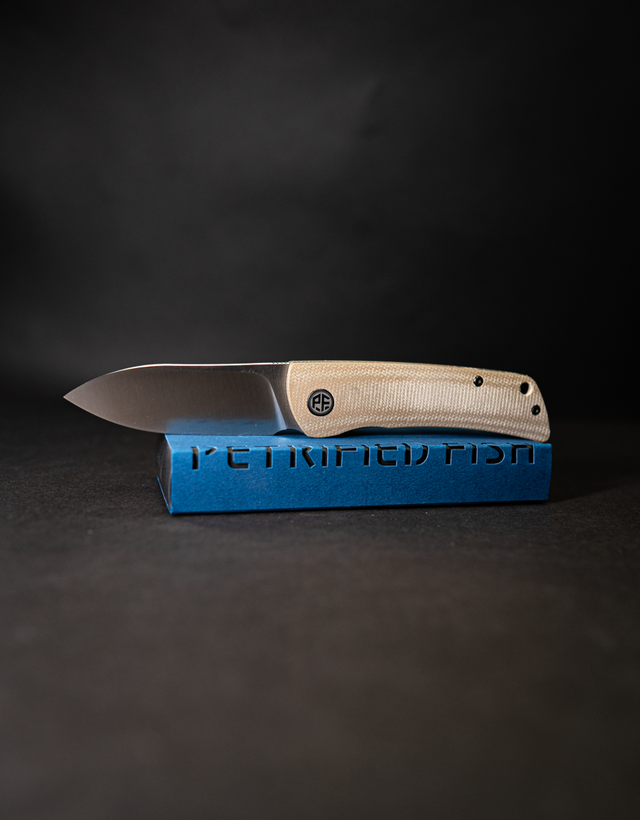 Petrified Fish Flavorist Review: A Compact Workhorse from EDC With Sully’s Gear Vault