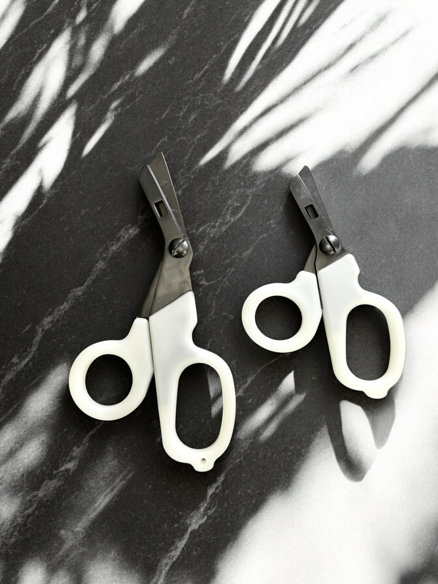 UMG X OS Phantom Orange Glow Pro & MINI Trauma Shear Bundle
