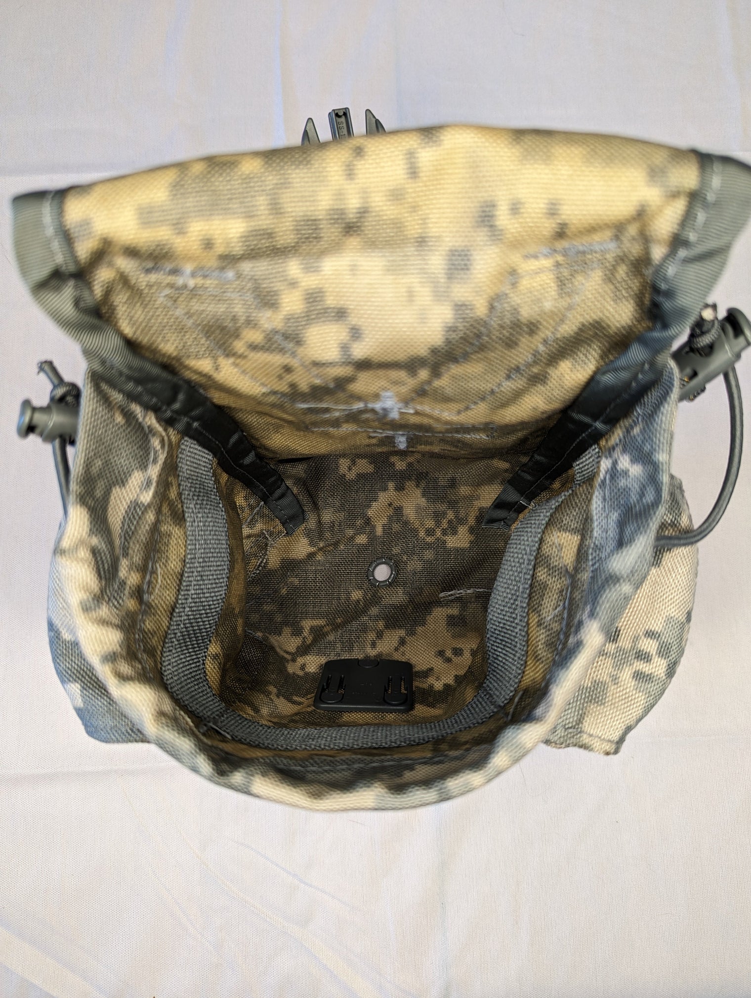 1 Quart Canteen w/ ACU Pouch — Survival Tool & Camp, product photo 8