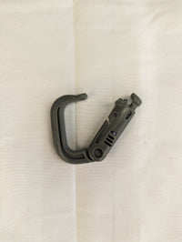 USGI ITW Nexus MOLLE Grimloc Carabiner 5 pack — Survival Tool & Camp, product photo 3
