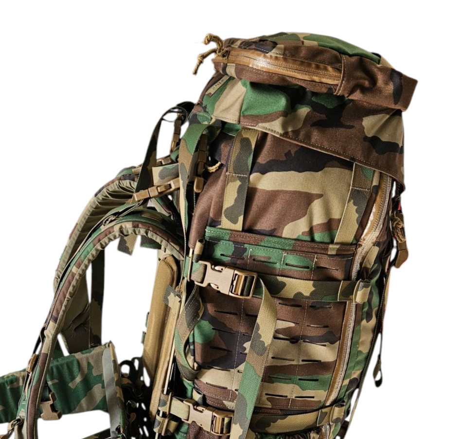 Tricorne Top Lid
