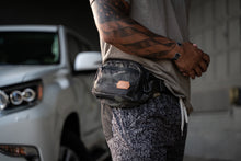 Load image into Gallery viewer, DENDRITE-SMALL Waist Pack - Urban Medical Gear 