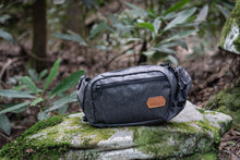 Load image into Gallery viewer, DENDRITE-LARGE Waist Pack - Urban Medical Gear 